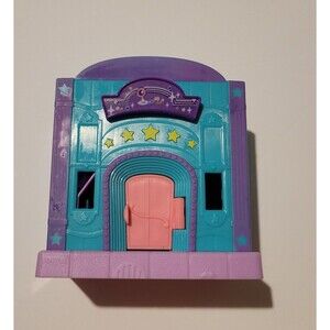 Polly Pocket Race & Rock Arcade Micro Doll Playset